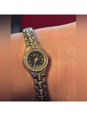 Japanese Movement Crystal Bezel Watch • Black Dial • Adjustable 7–8in • Working